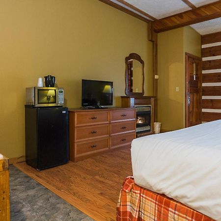 Timbers Lodge Pigeon Forge Buitenkant foto